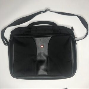 SWISS Army Laptop Bag Leather Detail